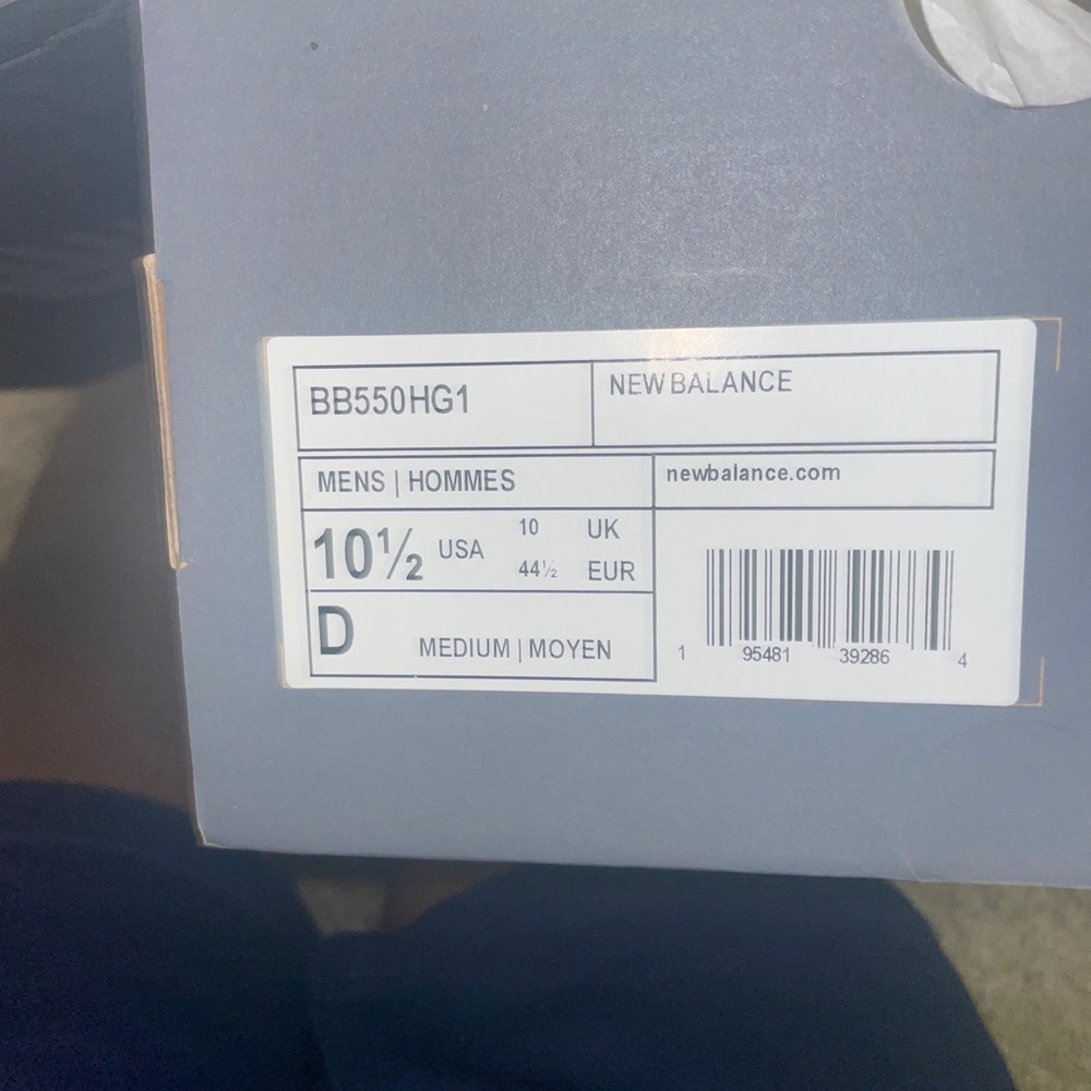 Brand new never worn new balance 550 - Picture 2 of 5